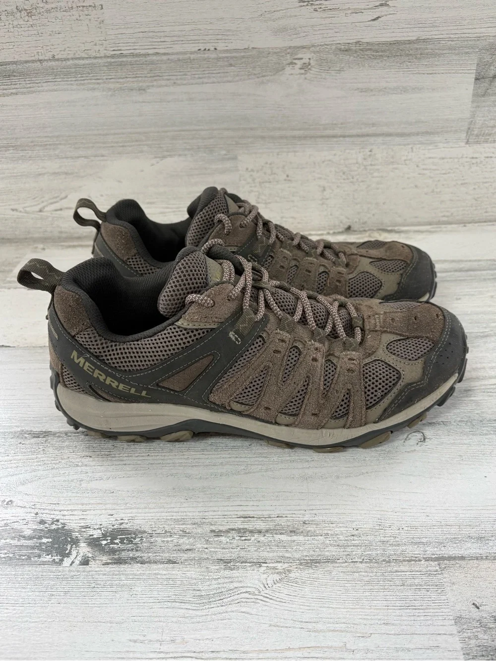 Merrell Men’s Size 10 Accentor 3 Low Top Lace Up Hiking Shoes In Boulder Brown